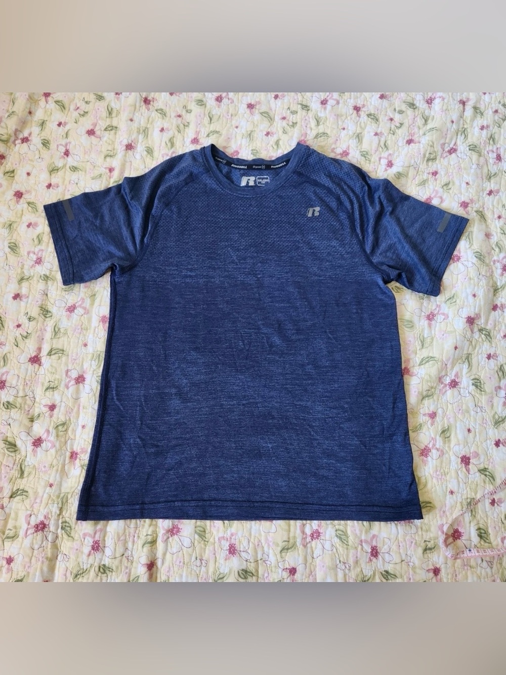 Russell Athletic Dri-Power 360 Men's
XXL Navy Blue Heathered Soccer Workout
Tee